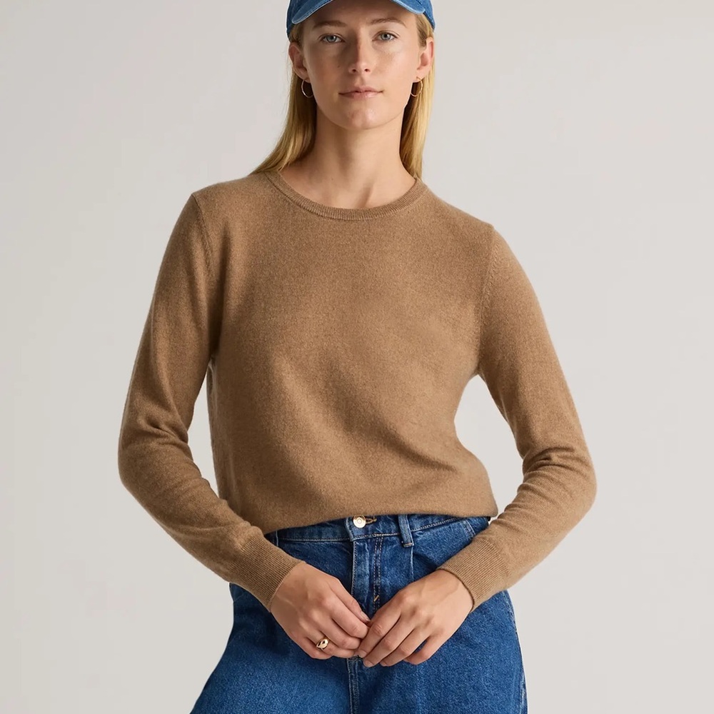 Quince Women’s Cashmere Crewneck Sweater in Camel Brown Teak Small